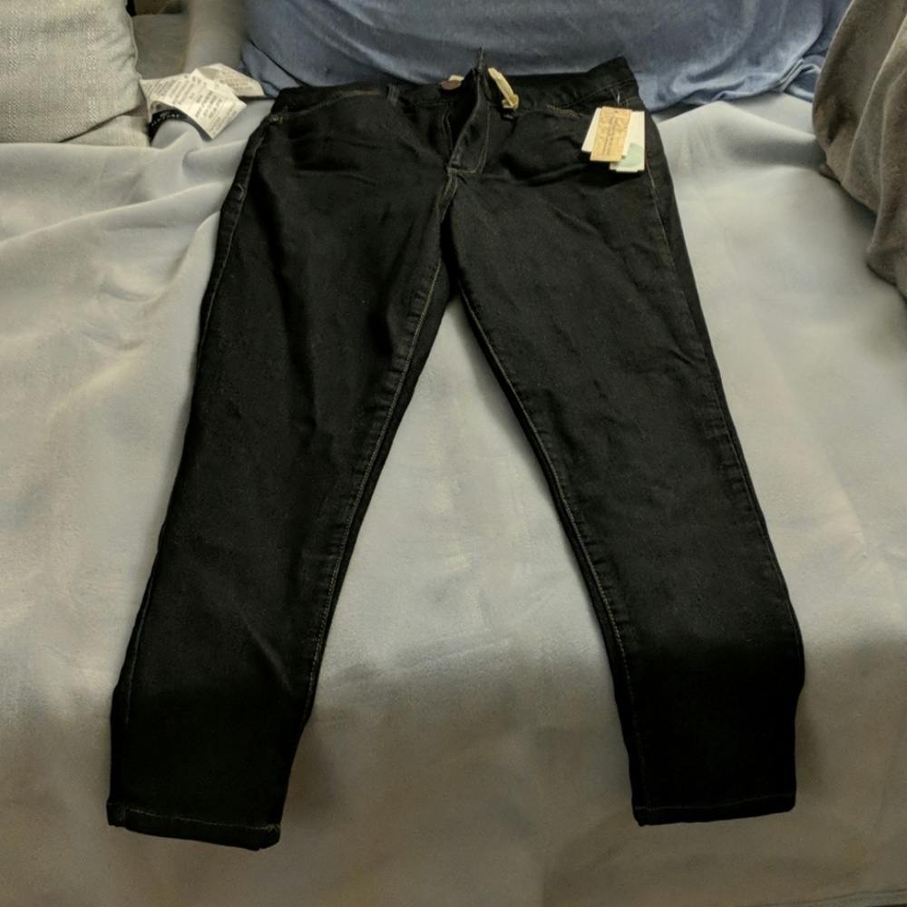 Ankle Jeans